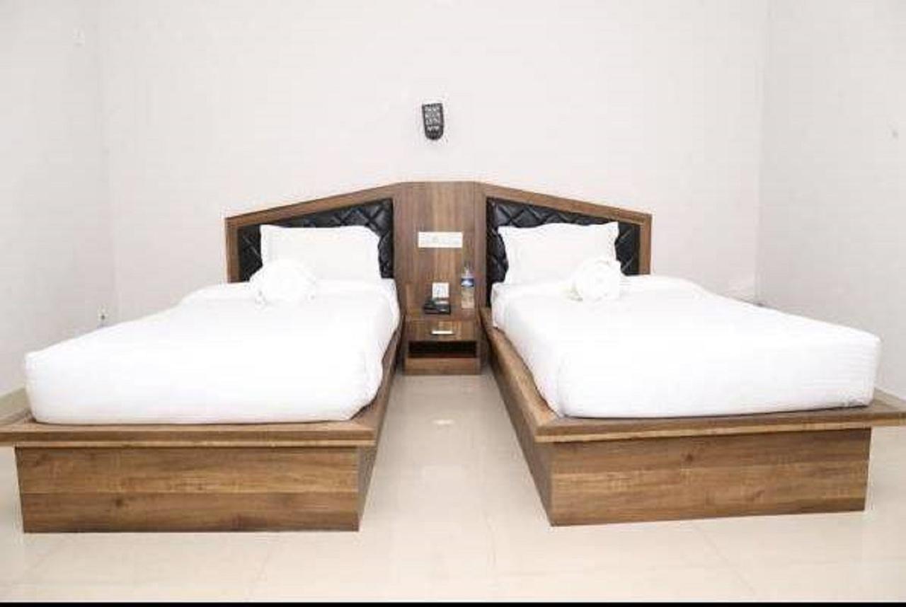 Hotel Europa Inn Dimapur Bagian luar foto